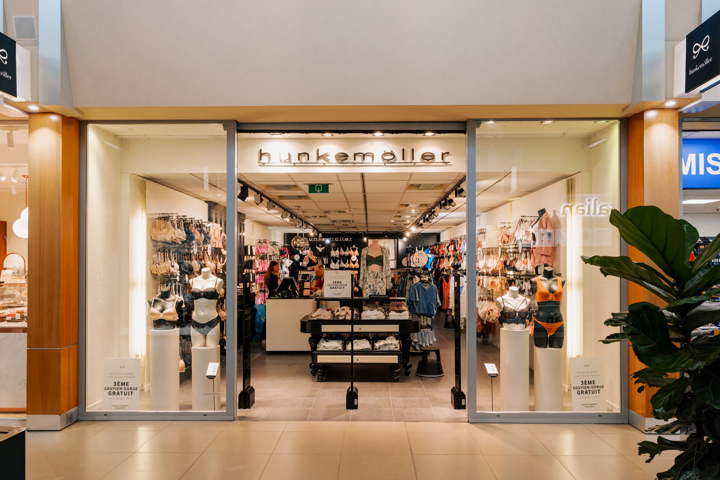 hunkemoller front